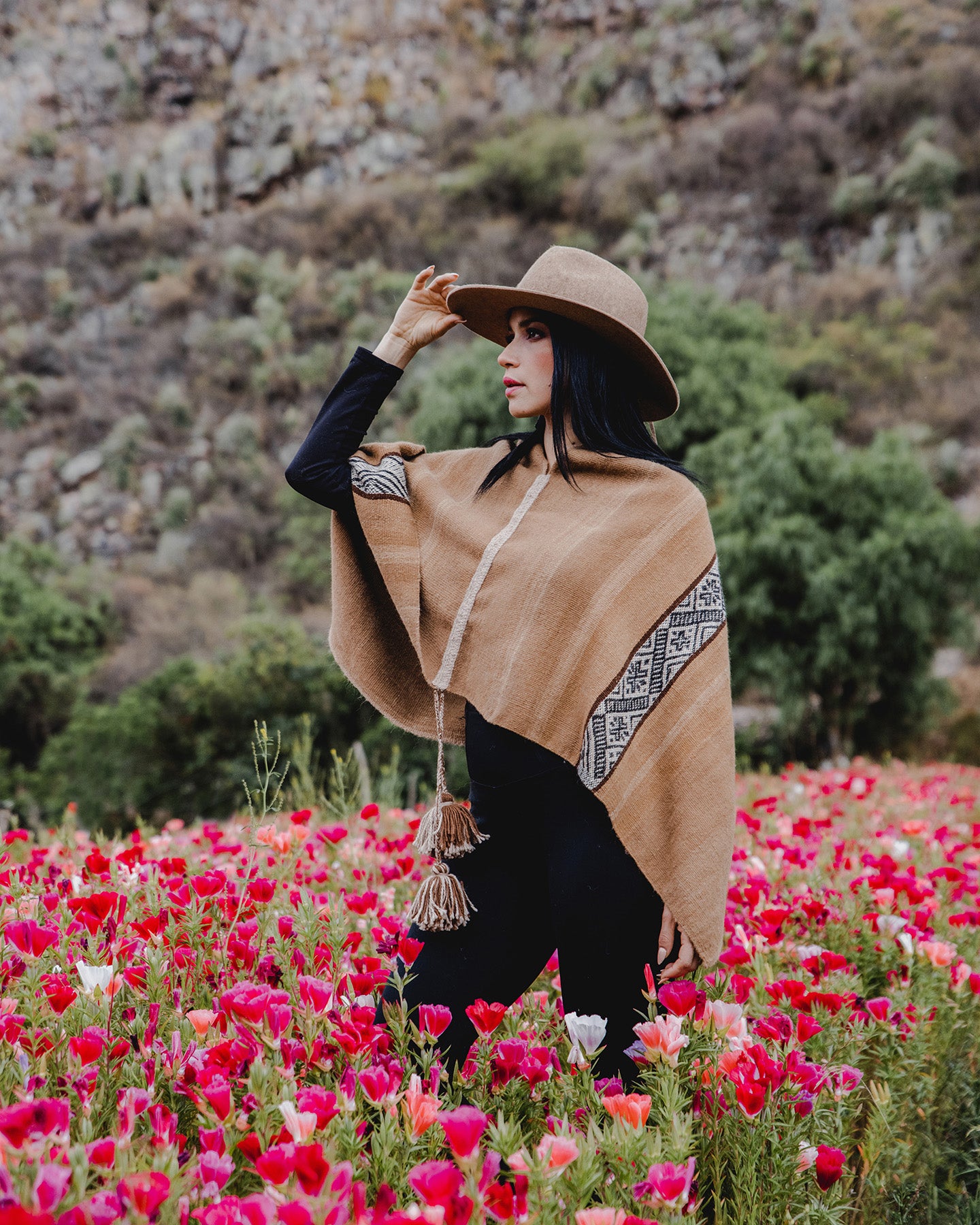 Poncho de alpaca 011