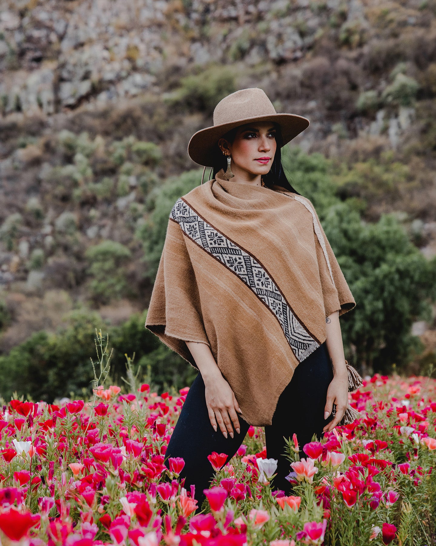 Poncho de alpaca 011