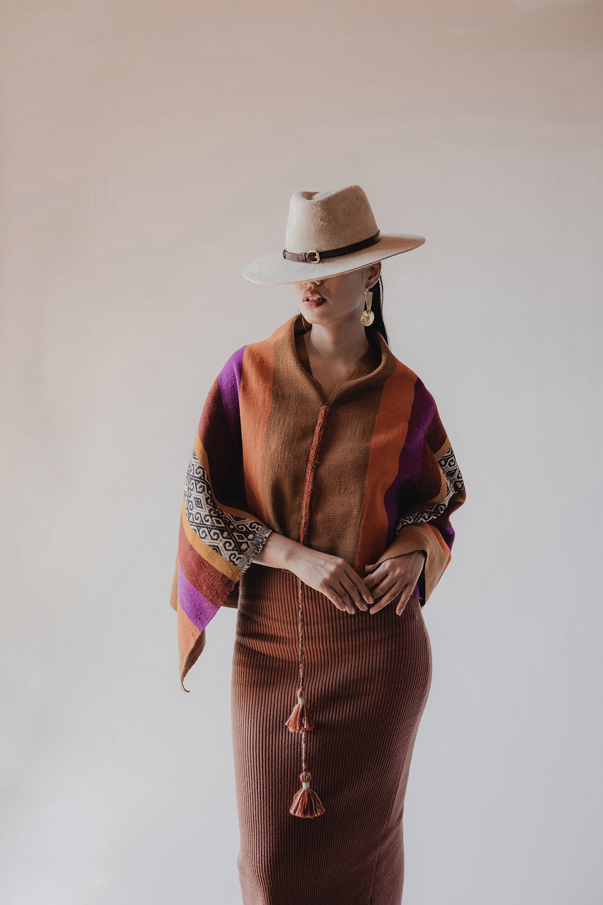 Poncho de oveja 024