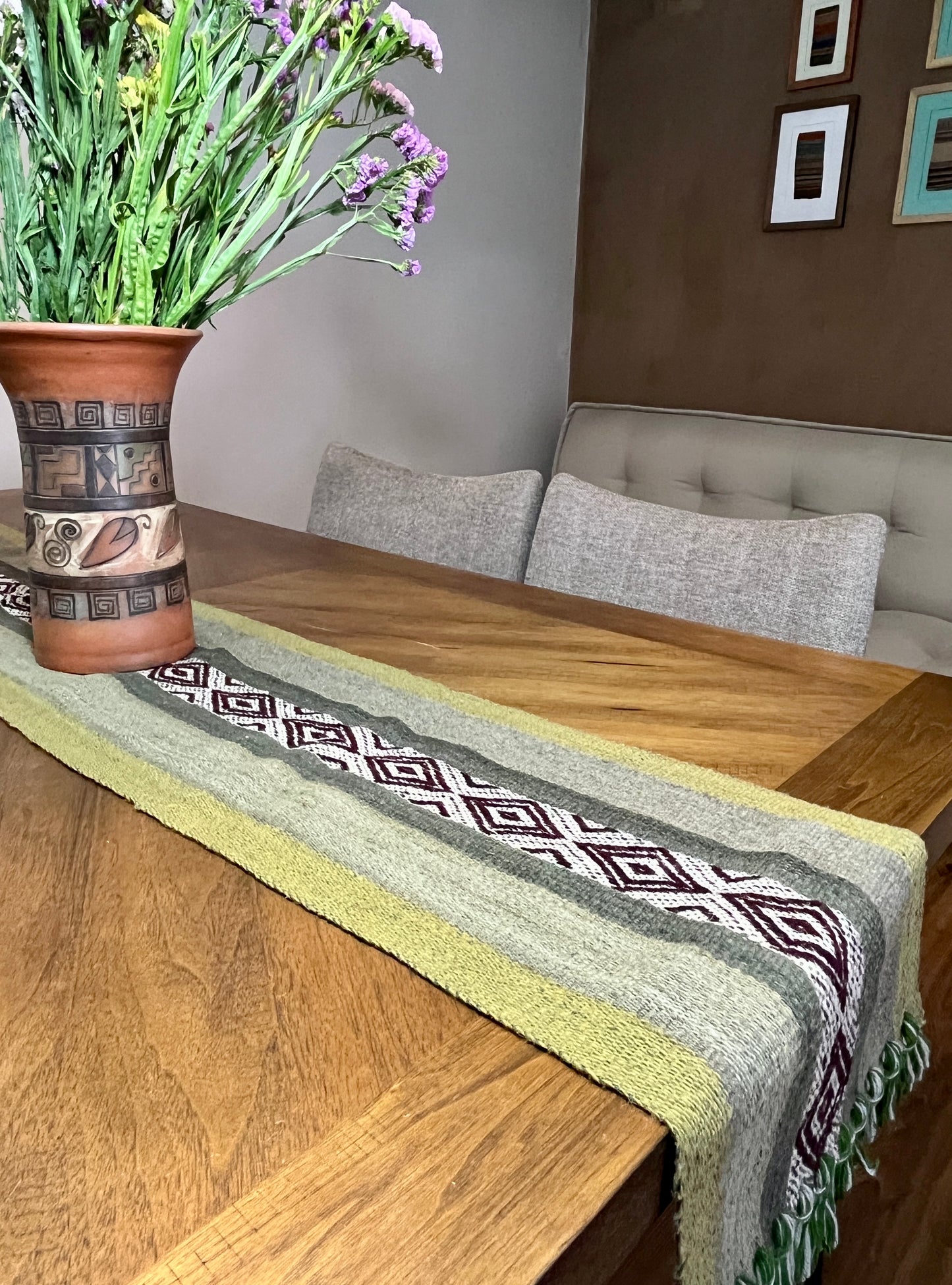 Table runner 12
