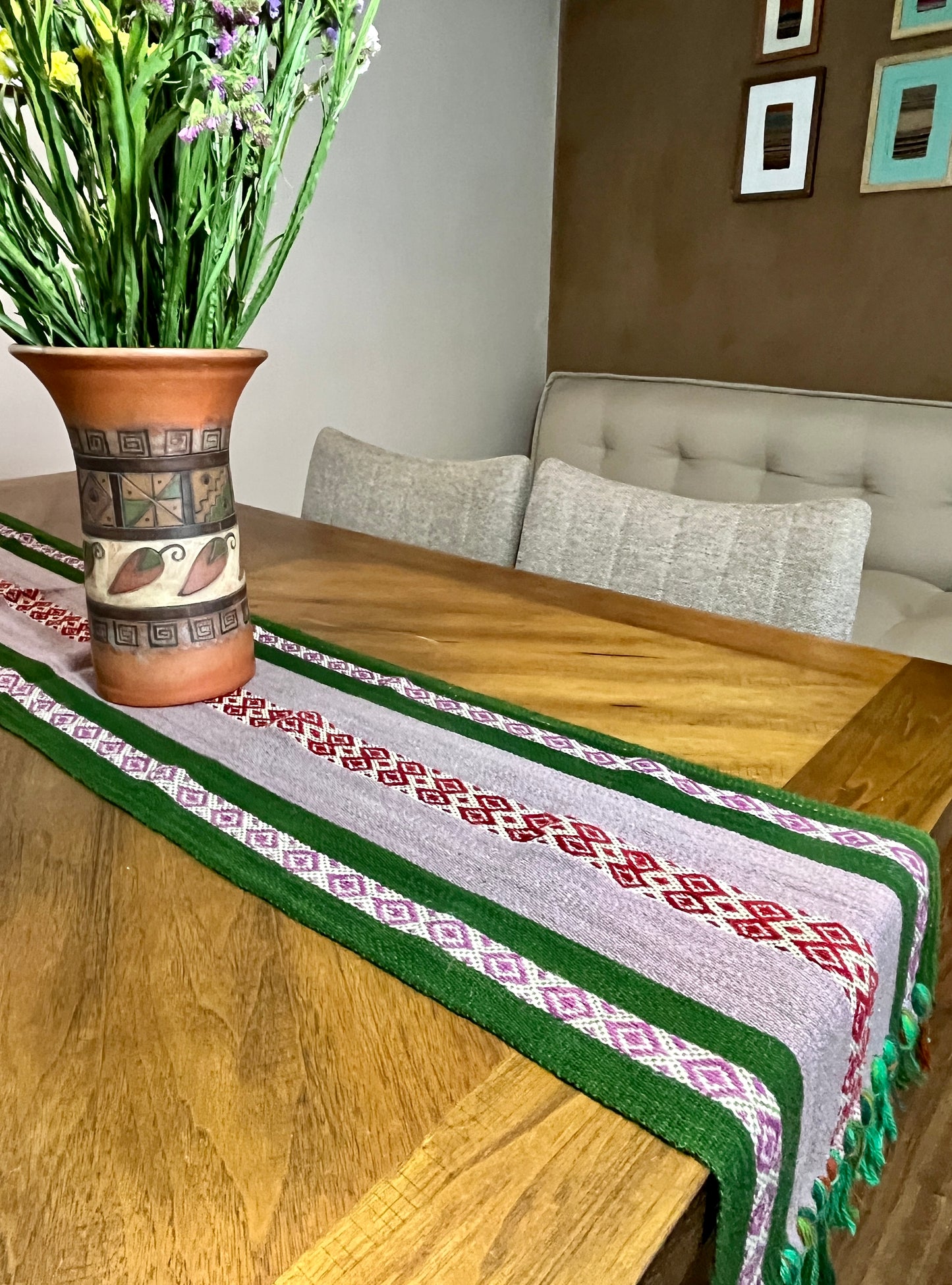 Table runner 14