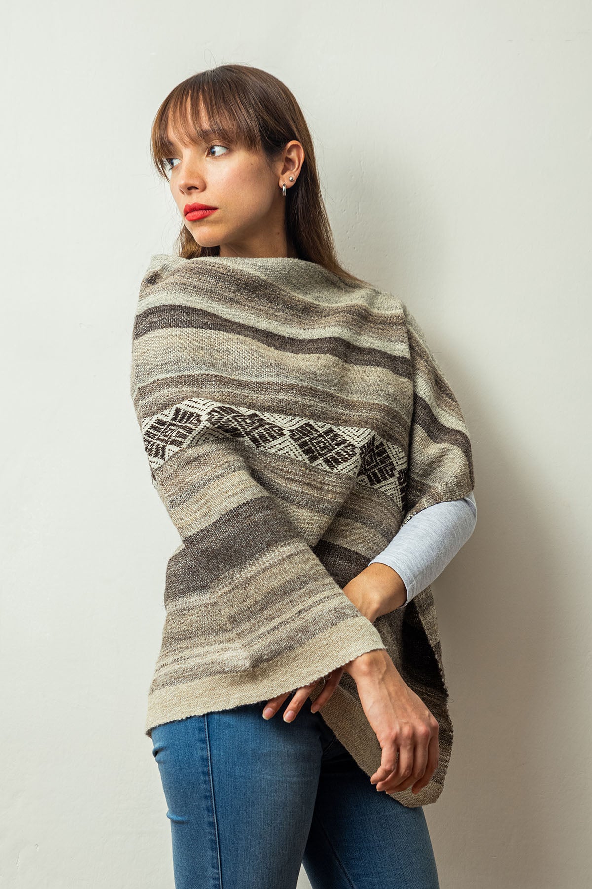 Sheep poncho 019