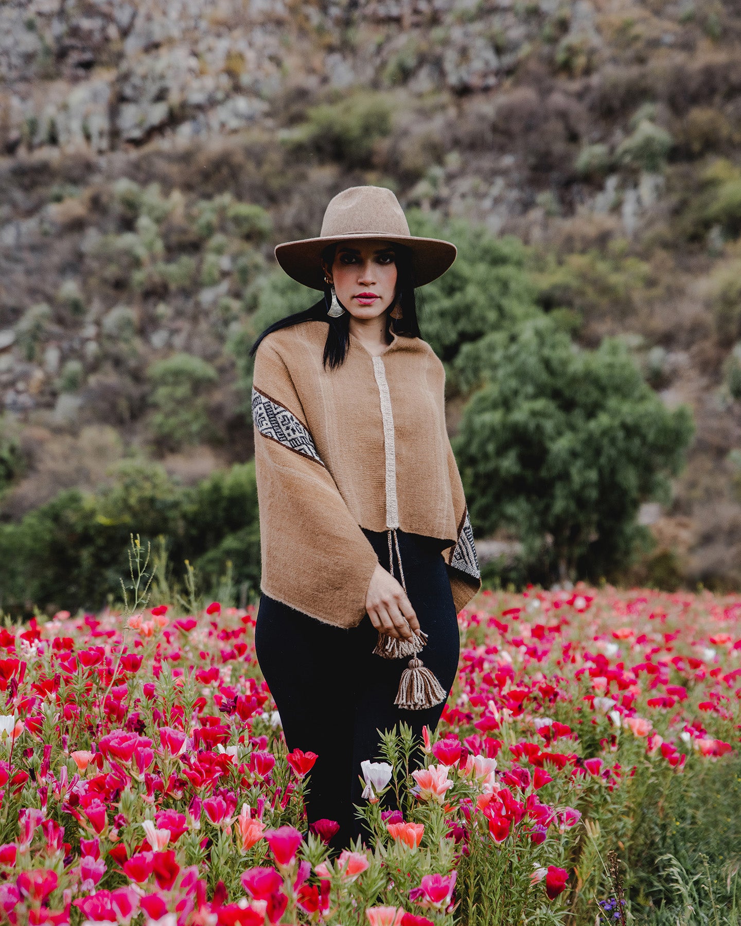 Poncho de alpaca 009