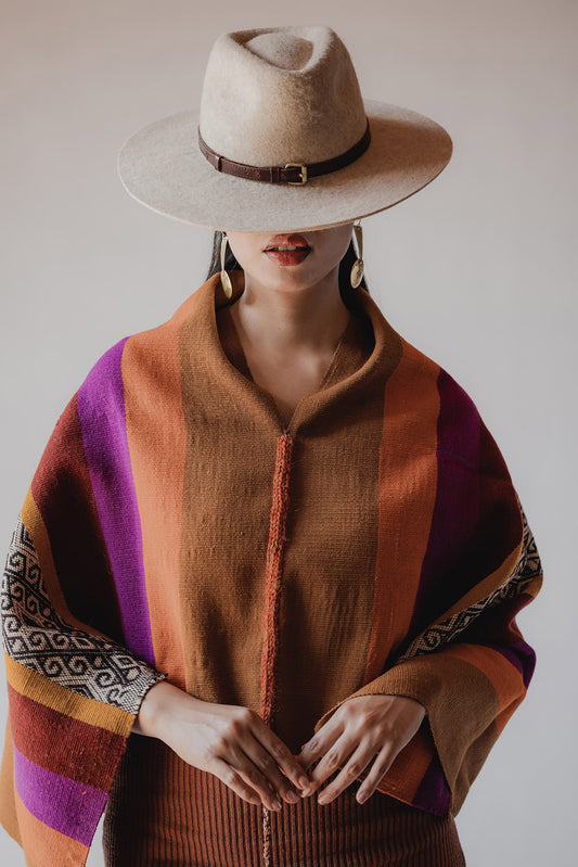 Poncho de oveja 024