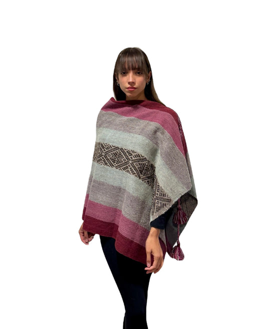 Poncho de alpaca 003